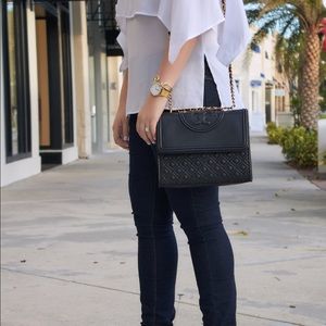 tory burch fleming medium pouch